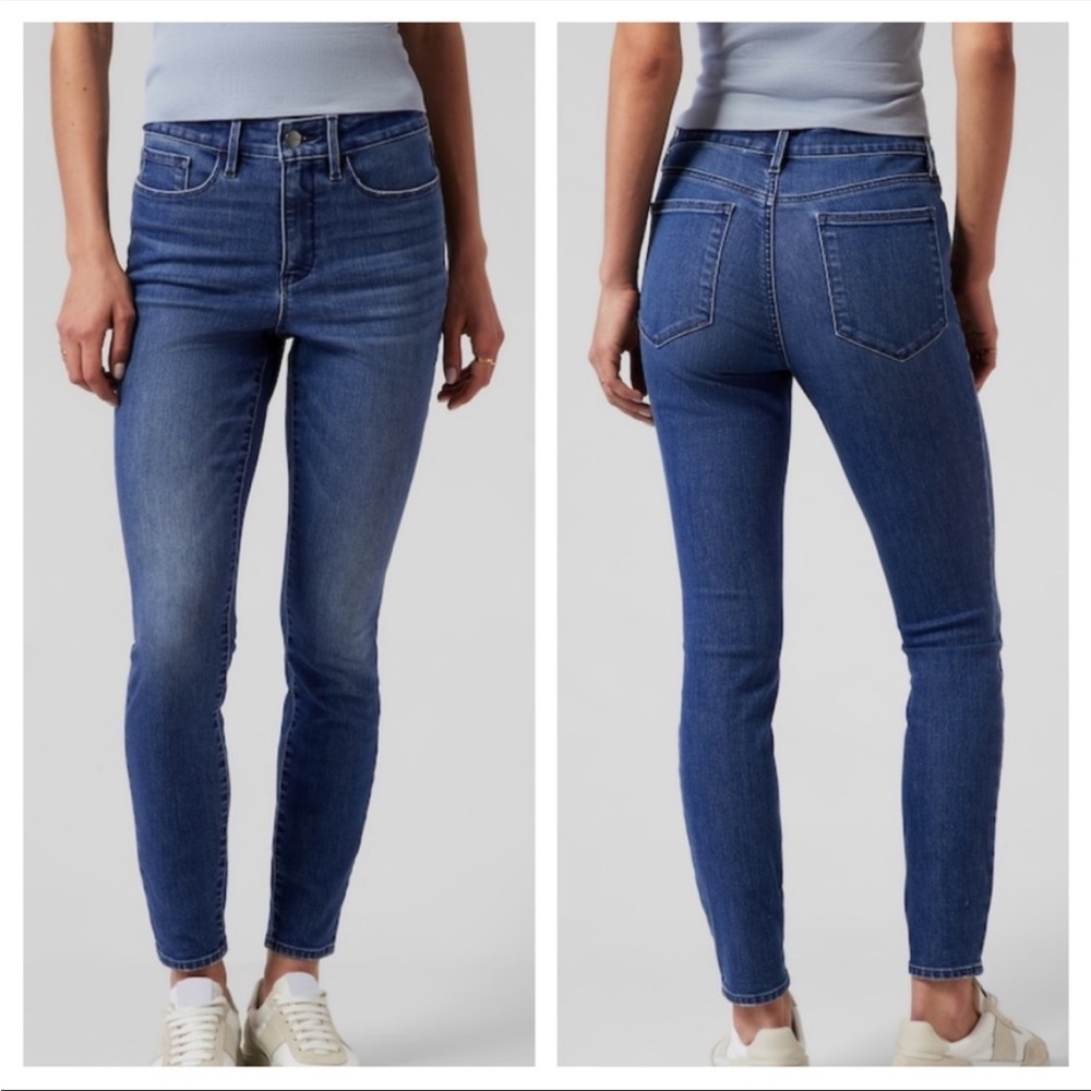 Athleta Sculptek in Overryde Wash Skinny Jeans Size 8